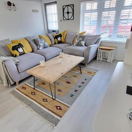 Bosun'S Cottage Luxury Stay In The Heart Of Town Weymouth Esterno foto