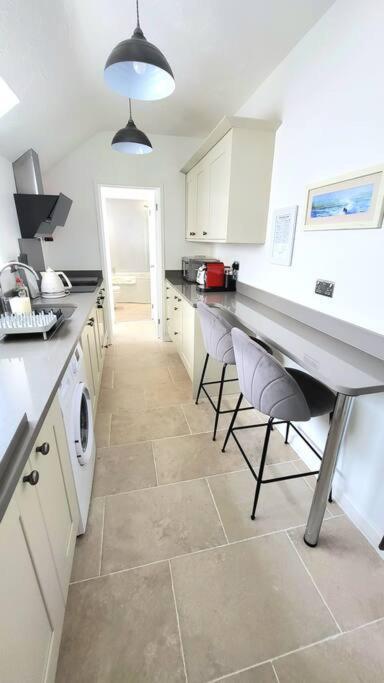Bosun'S Cottage Luxury Stay In The Heart Of Town Weymouth Esterno foto